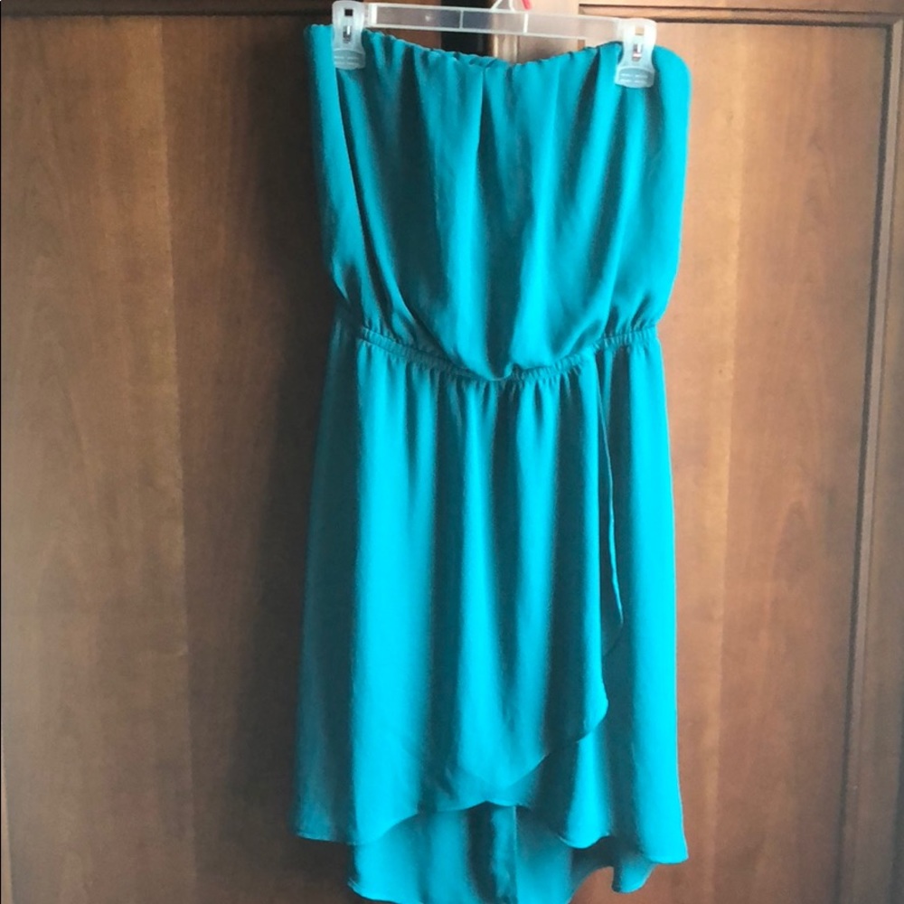 Strapless dress